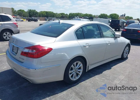 2013 Hyundai Genesis 3.8 из США, поврежденный, VIN KMHGC4DD0DU249905